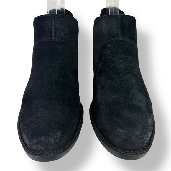 Born Kerri Ankle Boots Booties Distressed Black Suede Leather Short Pull On 10 - Picture 8 of 14